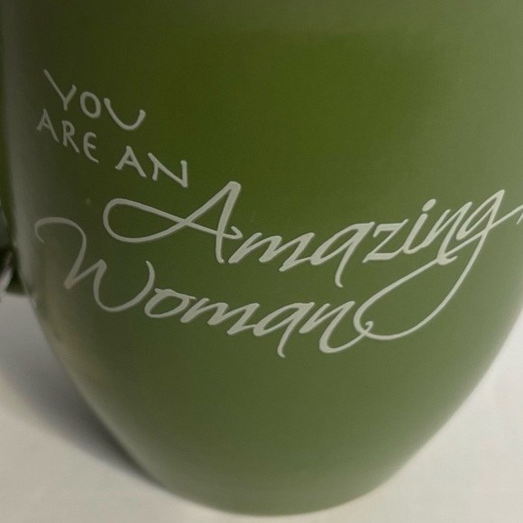 Amazing Woman Mug - Picture 6 of 16